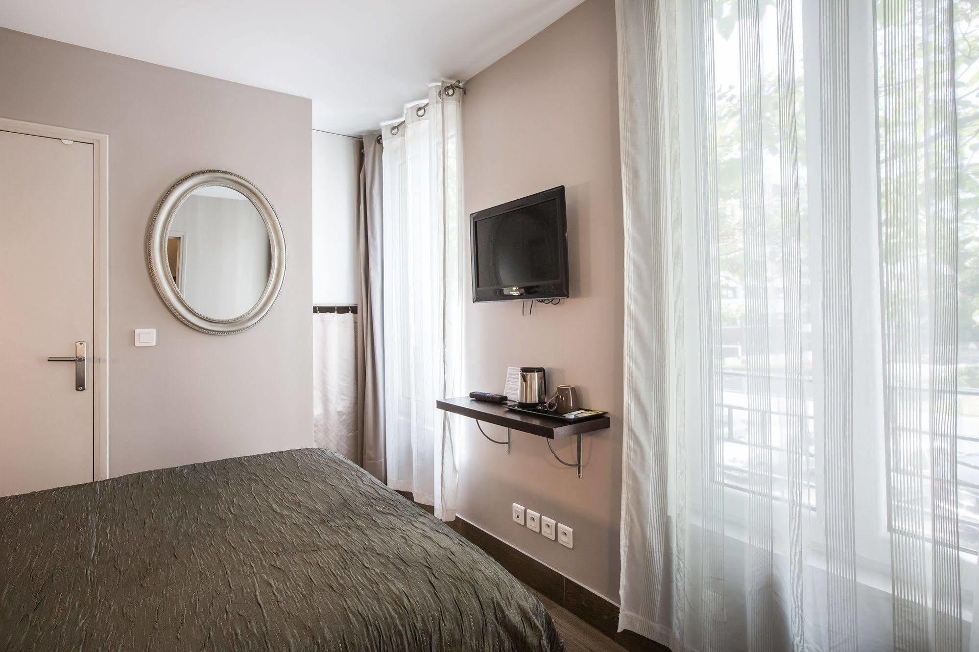 Le Figuier Hotel Ivry-sur-Seine Buitenkant foto