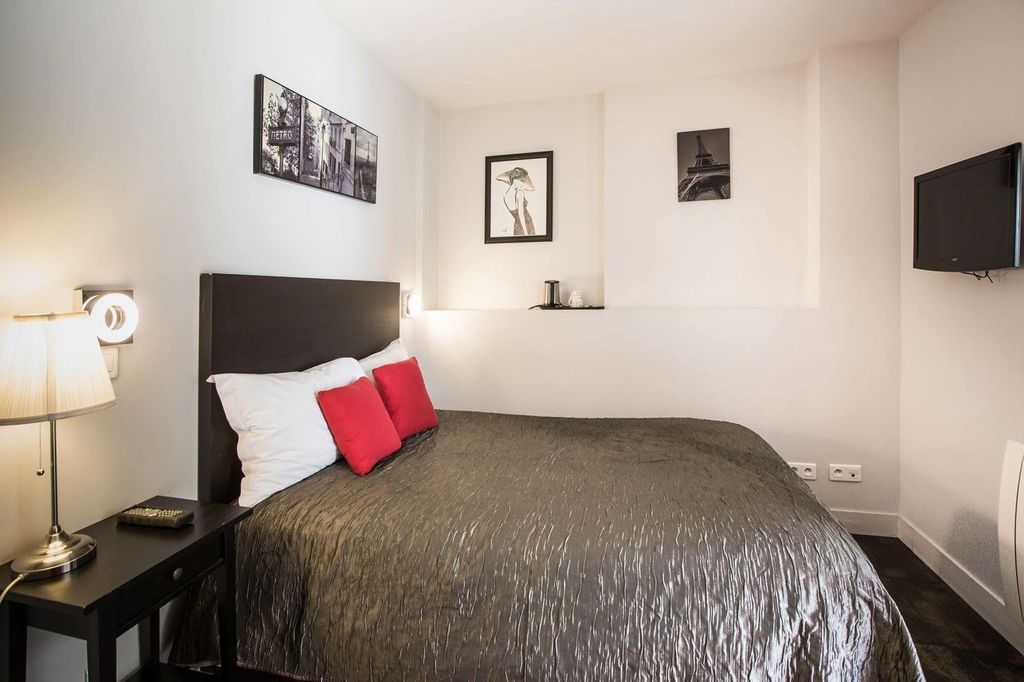 Le Figuier Hotel Ivry-sur-Seine Buitenkant foto